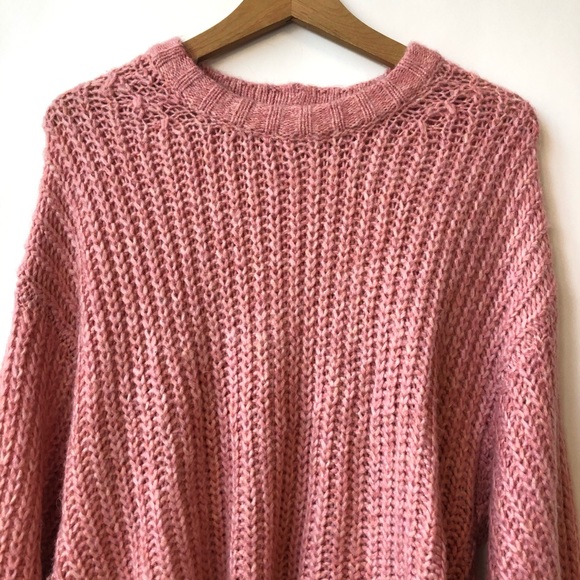 American Eagle Pink Knit Pullover Sweater Medium - Picture 2 of 7